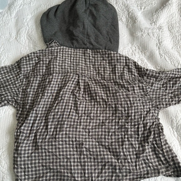 American Eagle Cropped Flannel Shirt/Hoodie Size Small - Picture 2 of 7